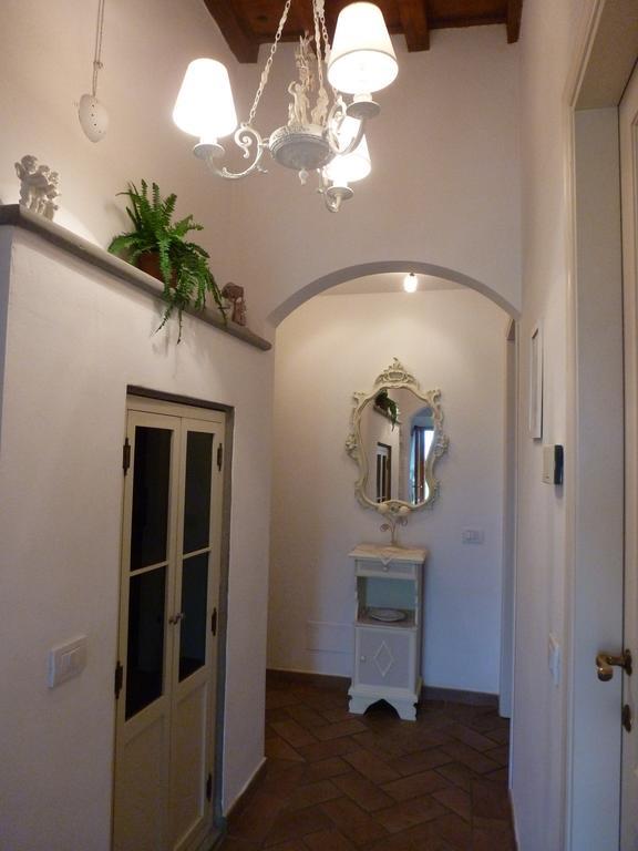 Suite "La Badia" Scandicci Rum bild